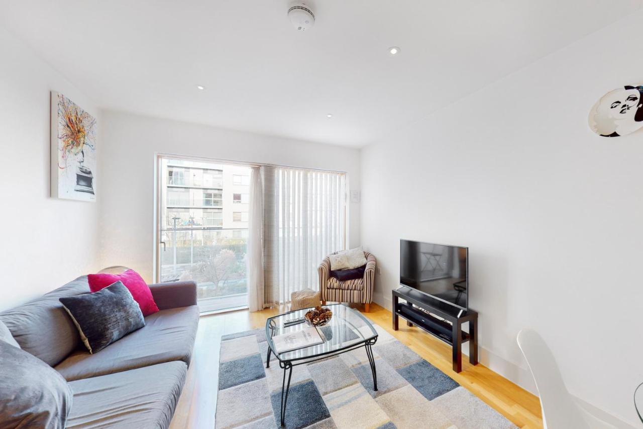 Lovely 1 Bed Apartment In Streatham Лондон Экстерьер фото